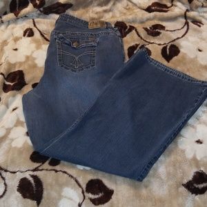 Bundle of 4 pair of jeans!